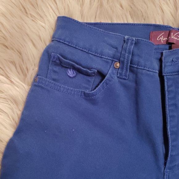 Jeans - Picture 6 of 8